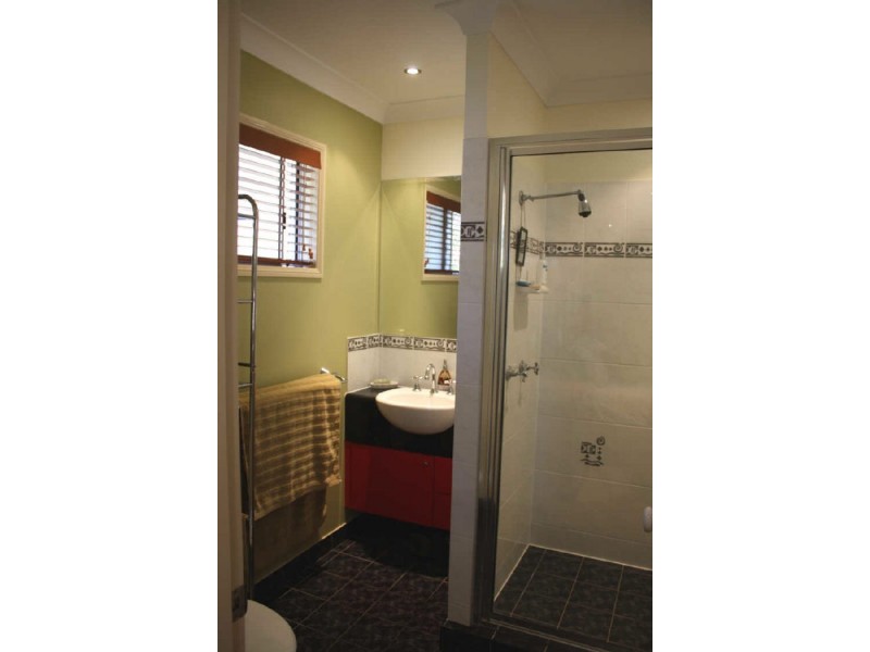 17 Livistonia Close, Bushland Beach QLD 4818