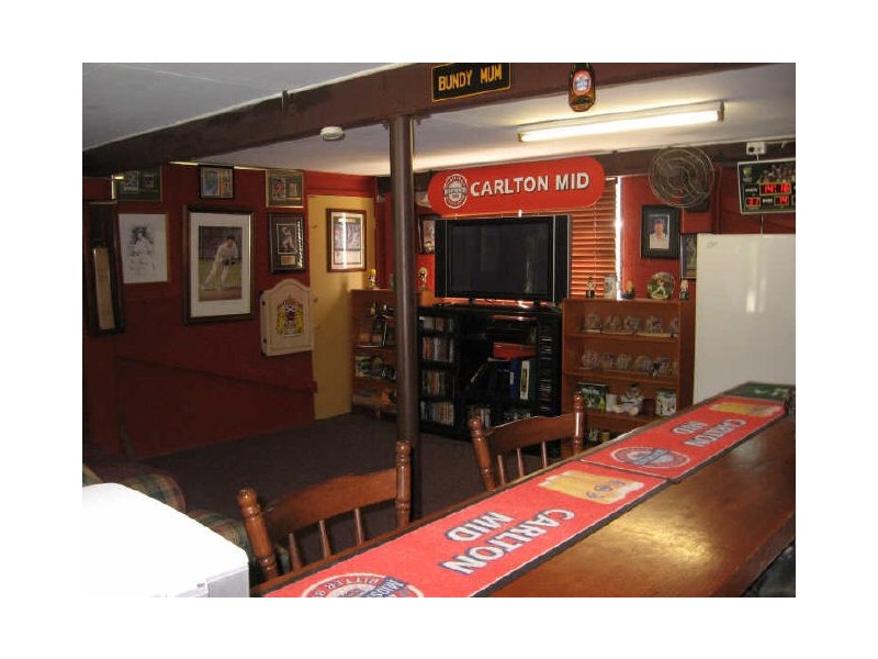 10 Shelton Street, Kirwan QLD 4817