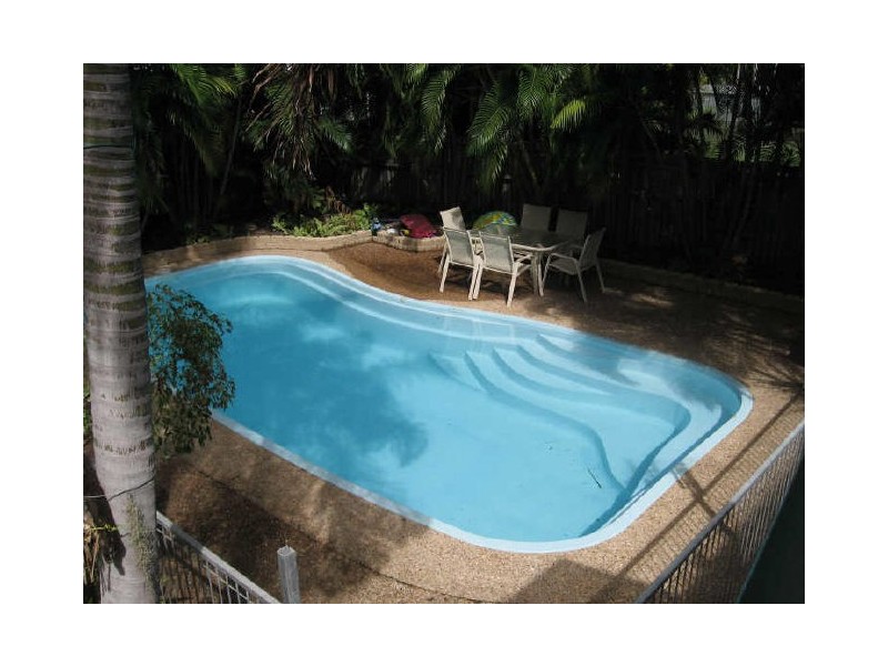 10 Shelton Street, Kirwan QLD 4817