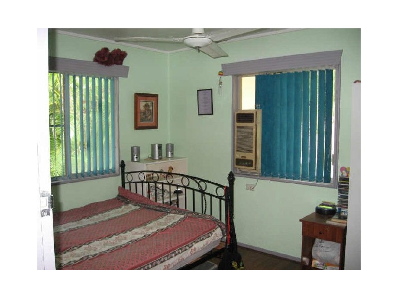 10 Shelton Street, Kirwan QLD 4817