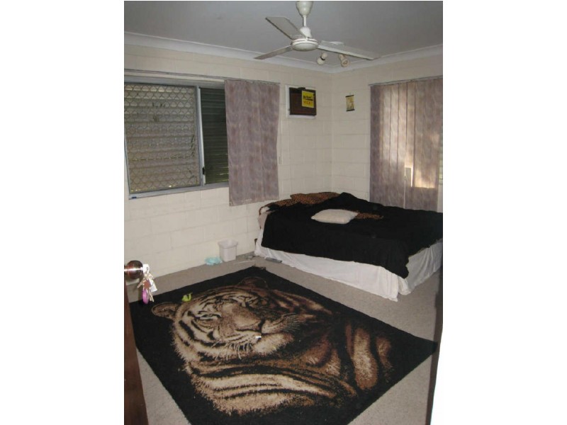 2 Rebecca Court, Rasmussen QLD 4815