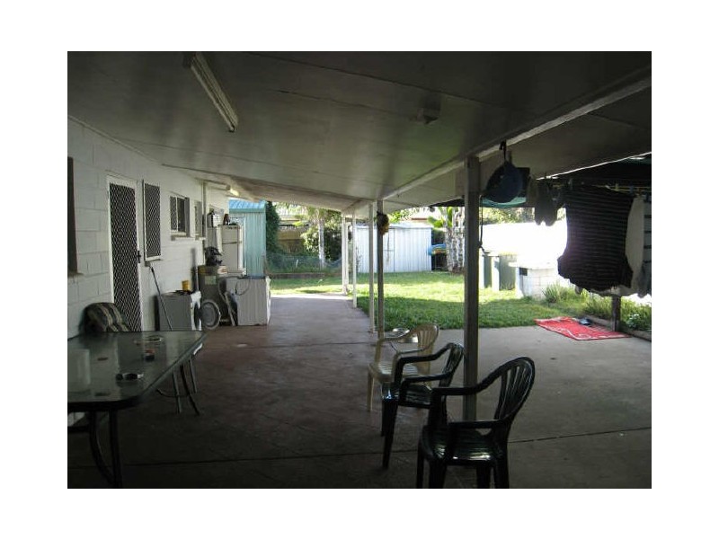 2 Rebecca Court, Rasmussen QLD 4815