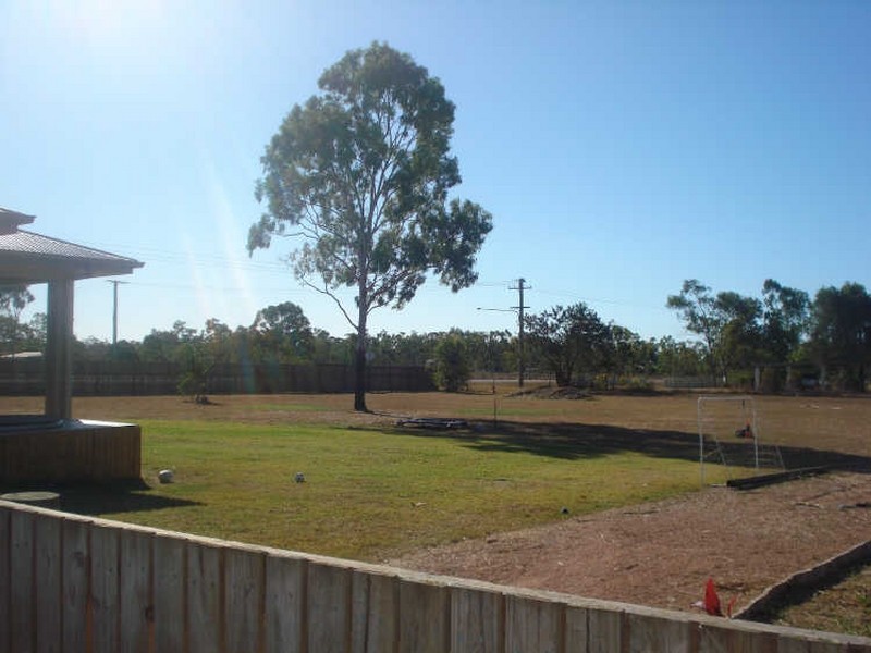 1 Blackstar Place, Black River QLD 4818