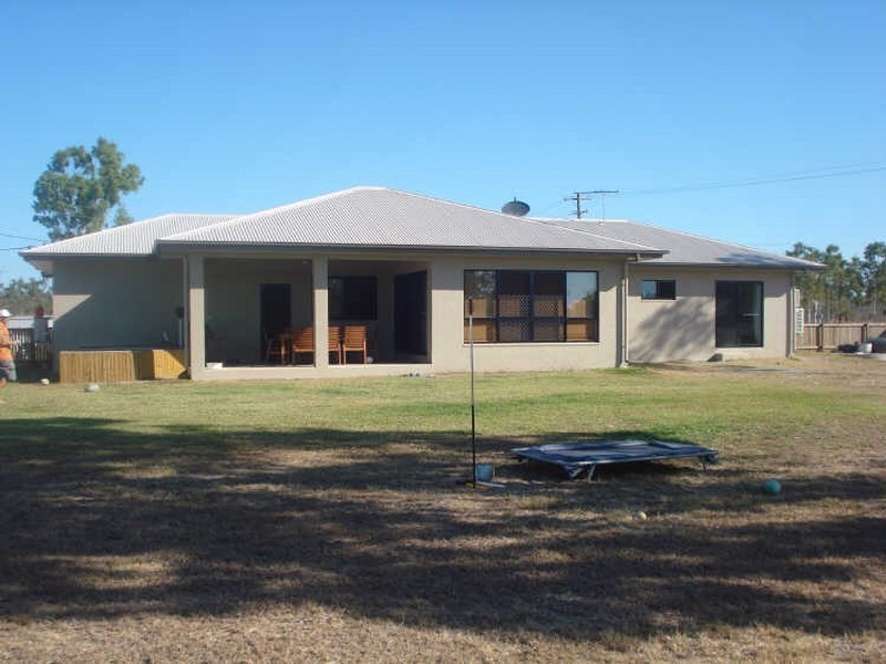 1 Blackstar Place, Black River QLD 4818