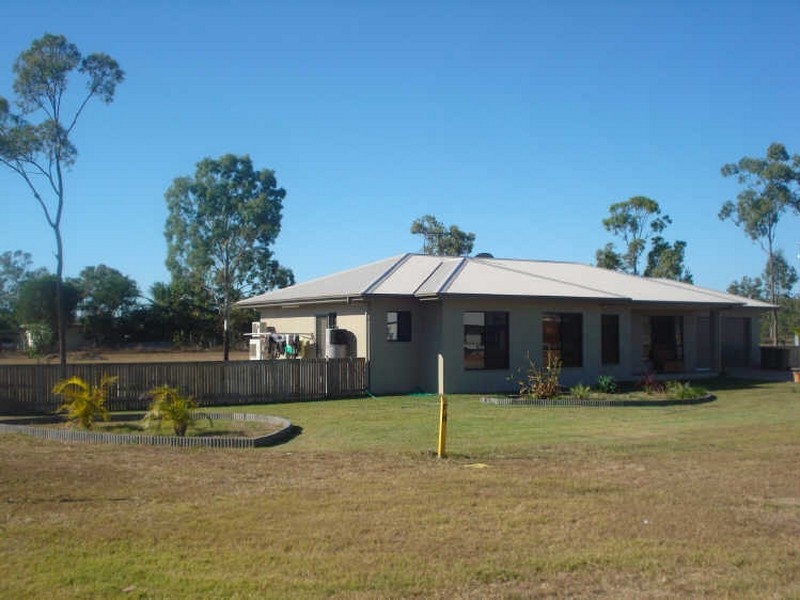 1 Blackstar Place, Black River QLD 4818