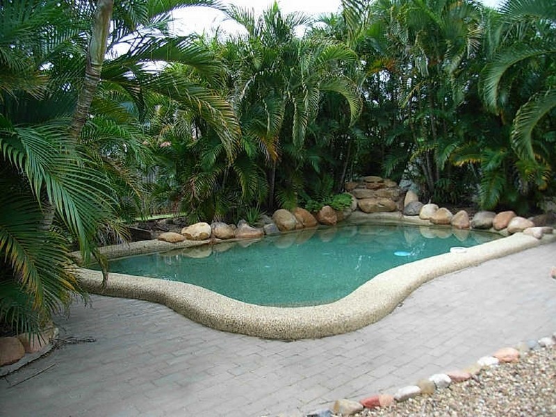 24 Koinonia Ct, Rasmussen QLD 4815