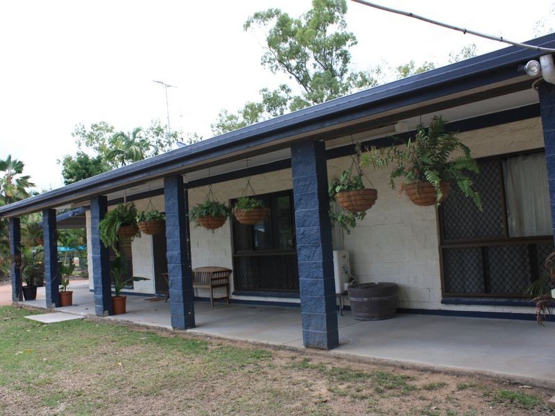 11 Mawson Street, Bluewater QLD 4818