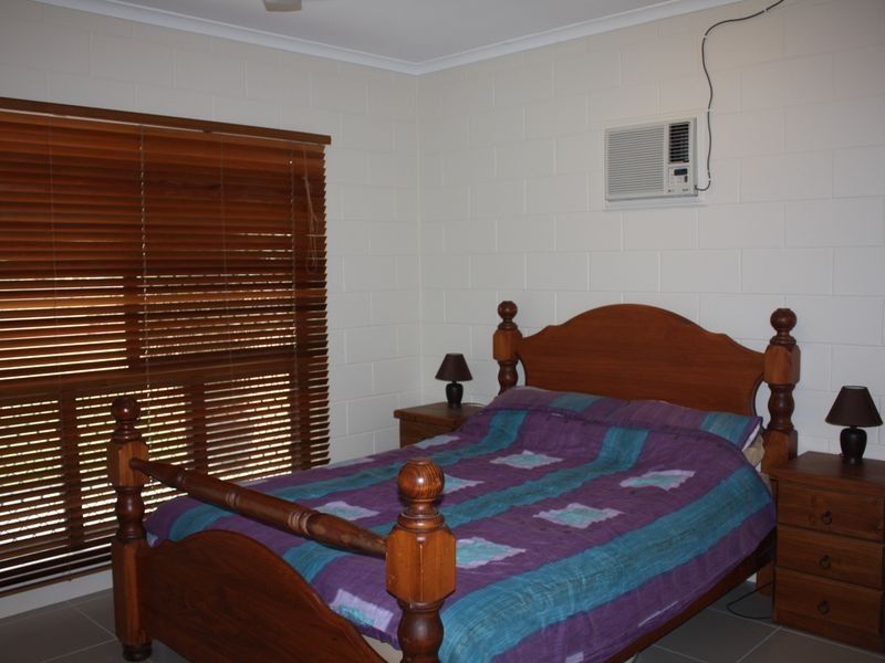 11 Mawson Street, Bluewater QLD 4818