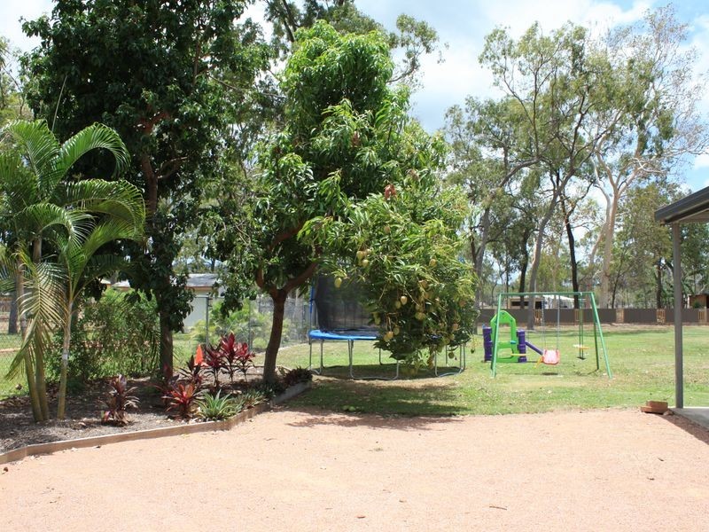 11 Mawson Street, Bluewater QLD 4818