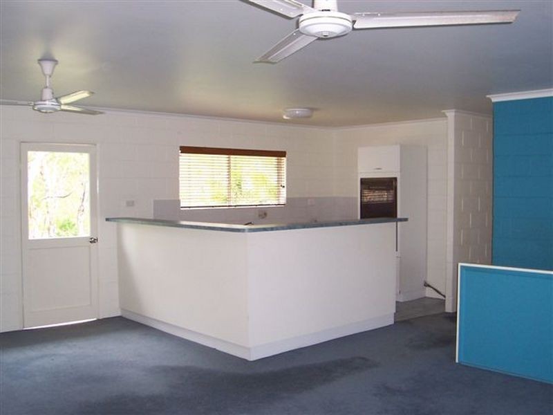 25 Esplanade, Toolakea QLD 4818