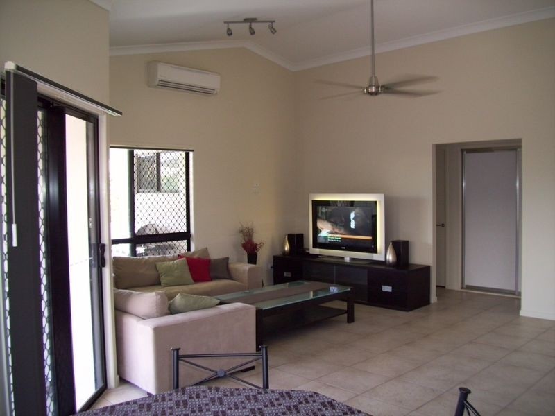 25 Aird Avenue, Kirwan QLD 4817