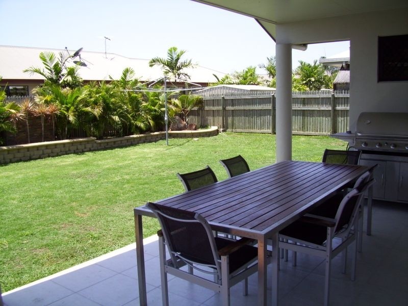 25 Aird Avenue, Kirwan QLD 4817