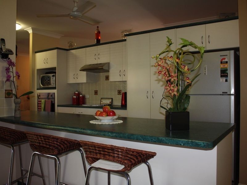 2 Lakewood Avenue, Kirwan QLD 4817