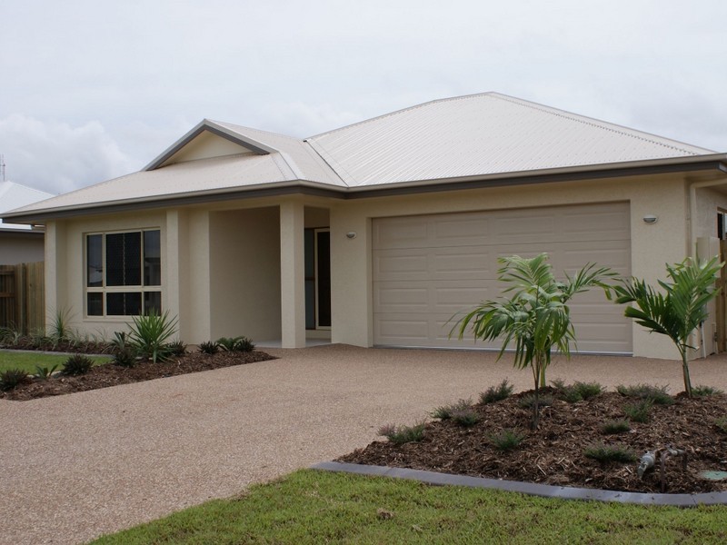 5 Yamacutta Ct North Shore, Burdell QLD 4818