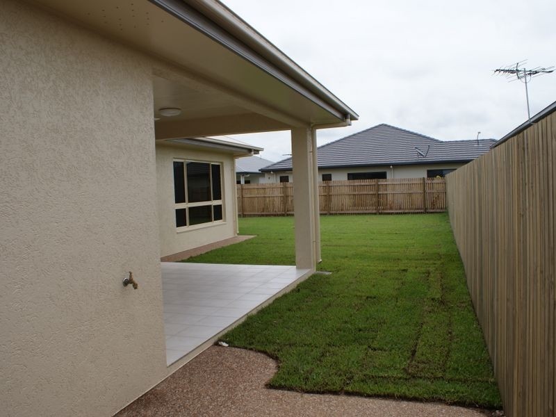 5 Yamacutta Ct North Shore, Burdell QLD 4818