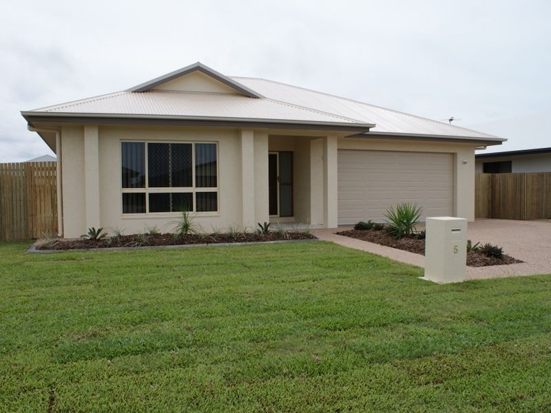 5 Yamacutta Ct North Shore, Burdell QLD 4818