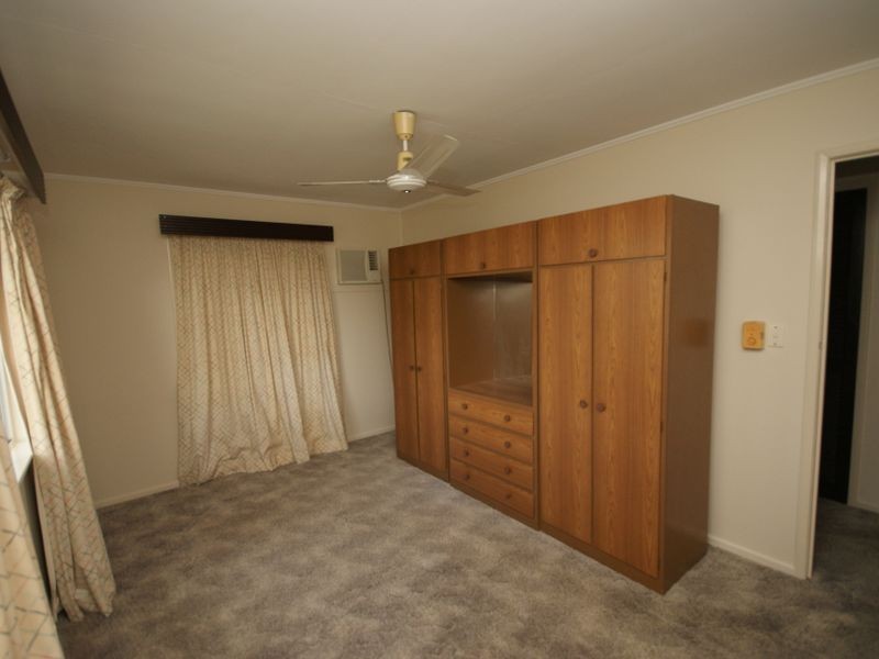 45 Merryl Street, Rasmussen QLD 4815
