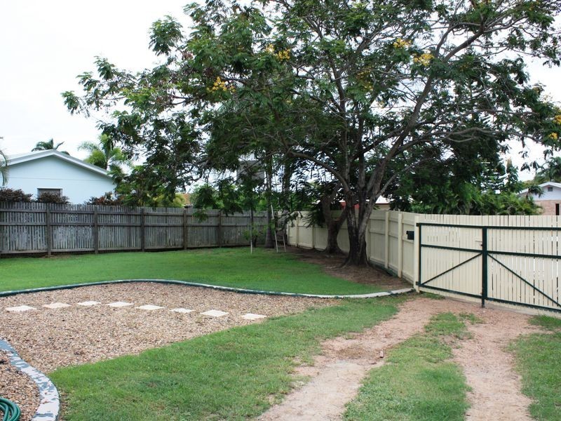 7 Star Court, Mount Louisa QLD 4814