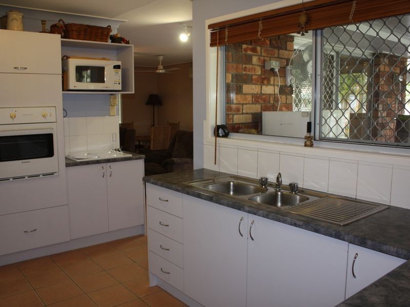 19 Toucan Cres, Condon QLD 4815