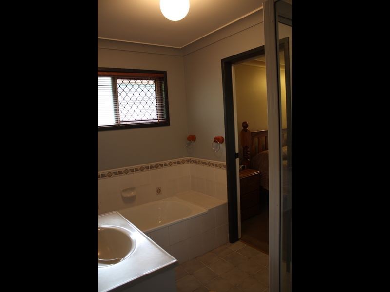 19 Toucan Cres, Condon QLD 4815