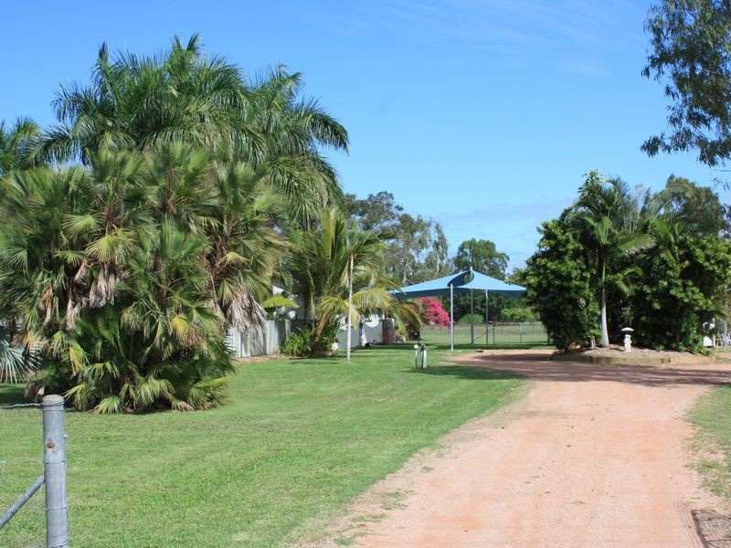 9 Flagstone Ave, Rangewood QLD 4817