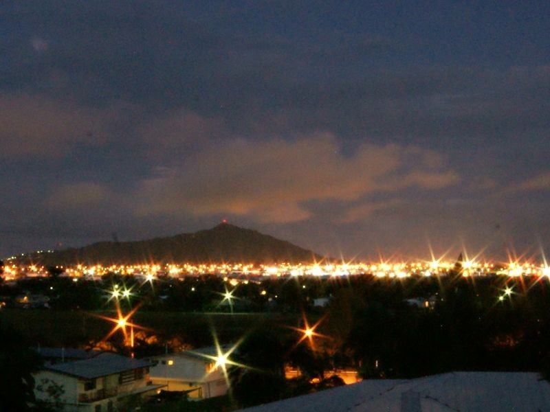 6 Galway Court, Mount Louisa QLD 4814