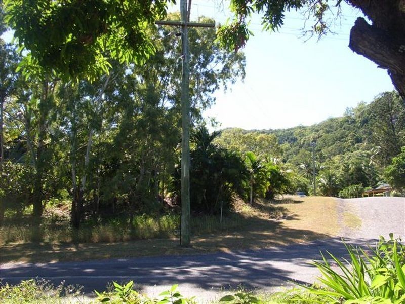 116 Sooning St Nelly Bay, Magnetic Island QLD 4819