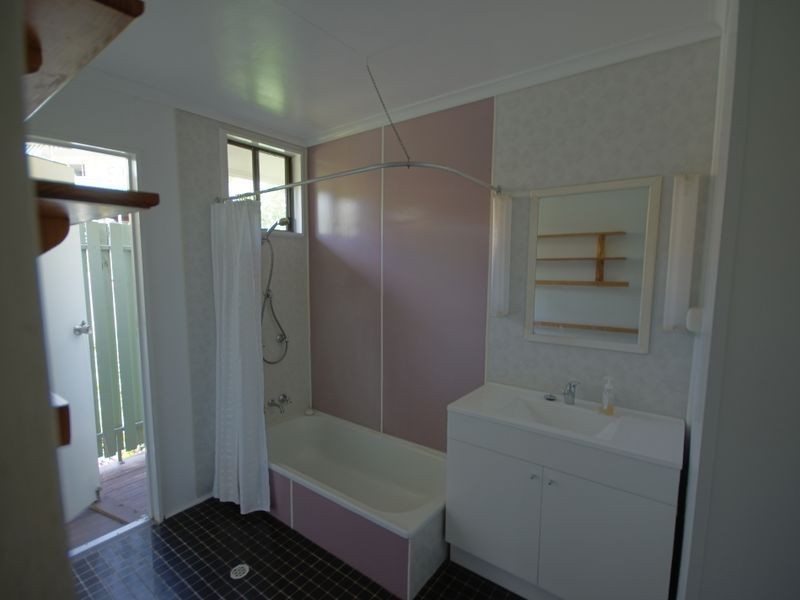 9 Galway Court, Mount Louisa QLD 4814