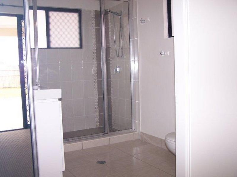 10 Apple Gum Avenue, Mount Low QLD 4818