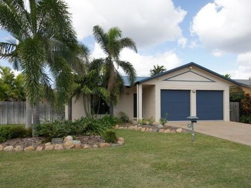 16 Heather Avenue, Rasmussen QLD 4815