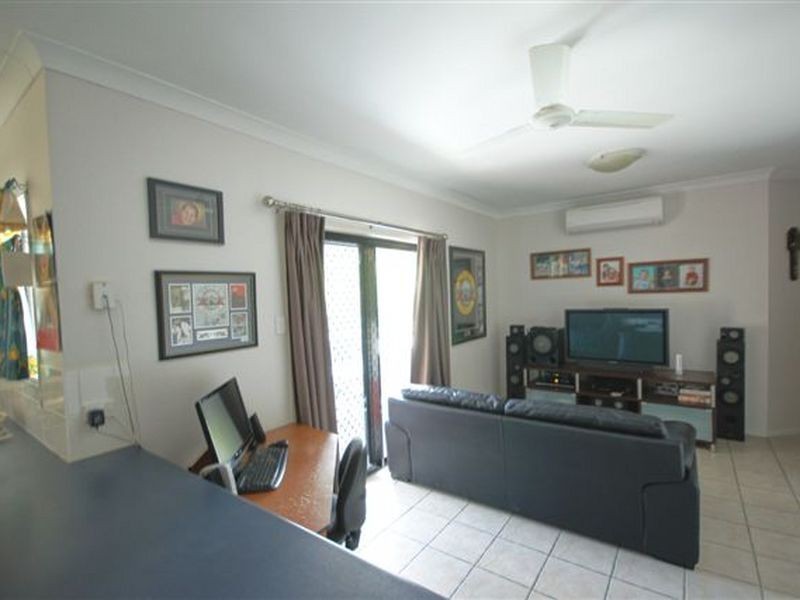 16 Heather Avenue, Rasmussen QLD 4815