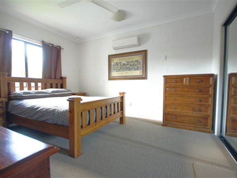 16 Heather Avenue, Rasmussen QLD 4815
