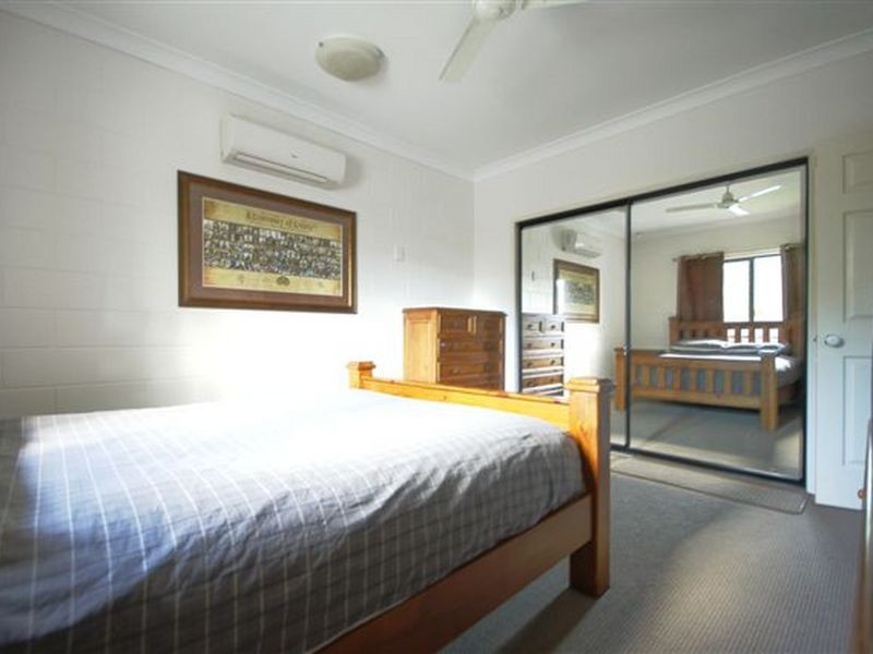 16 Heather Avenue, Rasmussen QLD 4815