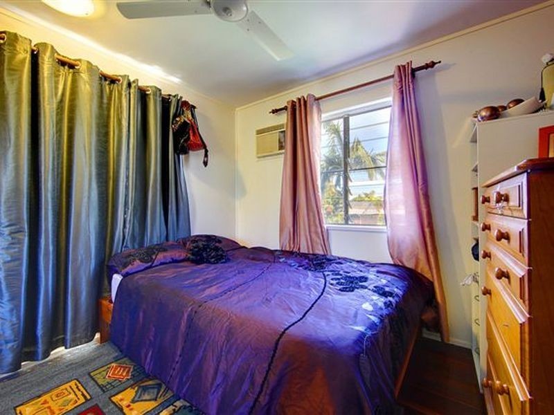 1 Nowland Avenue, Cranbrook QLD 4814