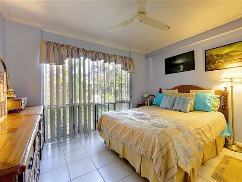 1 Nowland Avenue, Cranbrook QLD 4814