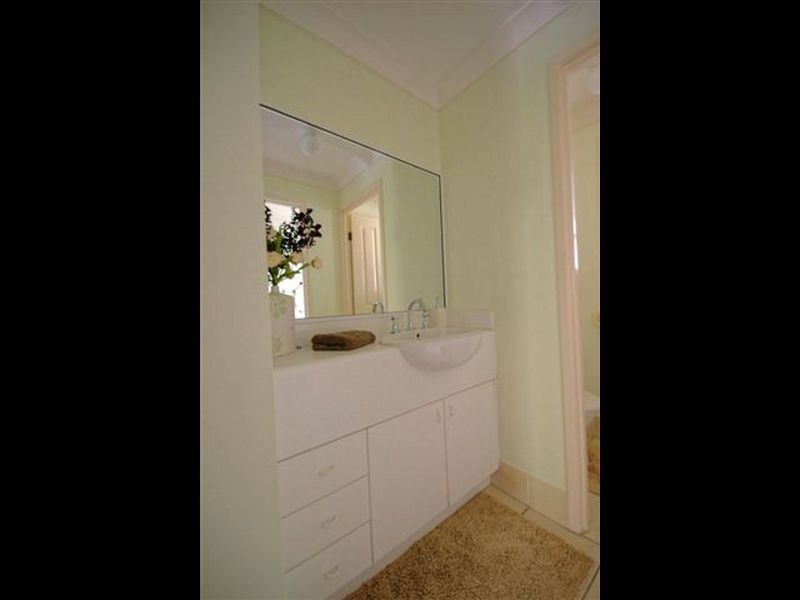 160 Greenwood Drive, Kirwan QLD 4817