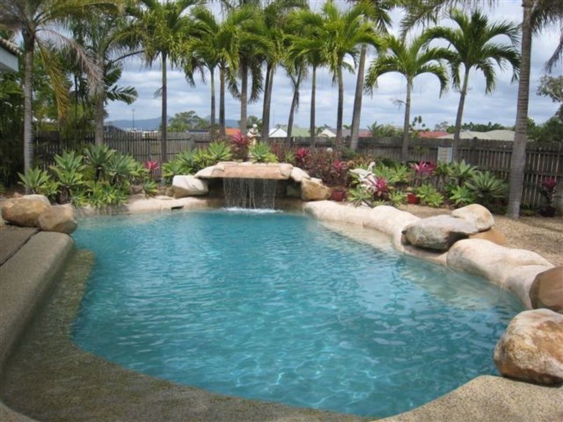 9 Cardwell  Court, Kirwan QLD 4817