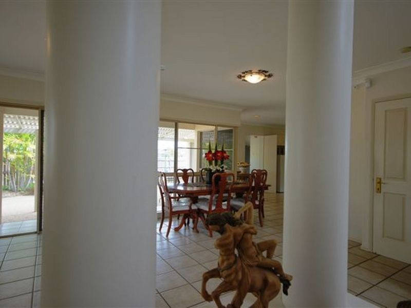 9 Cardwell  Court, Kirwan QLD 4817