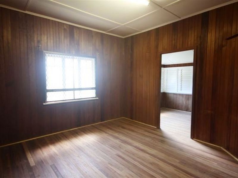 89 Robertson Street, Railway Estate QLD 4810