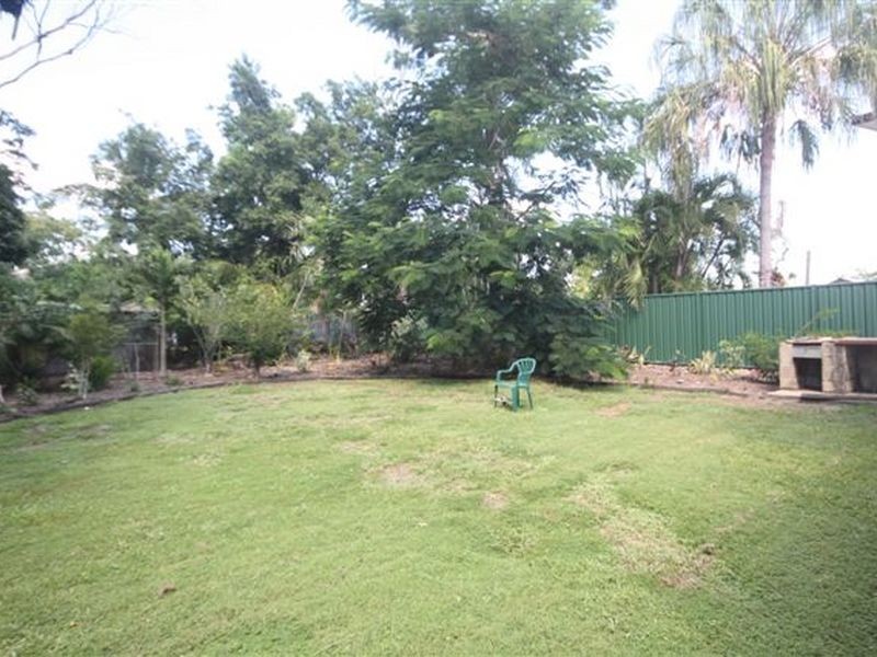 89 Robertson Street, Railway Estate QLD 4810