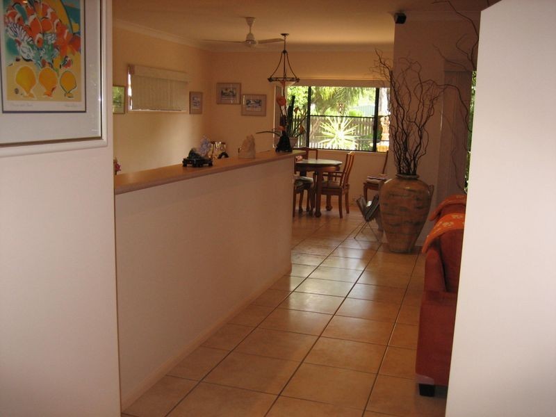 15 Livistonia Close, Bushland Beach QLD 4818