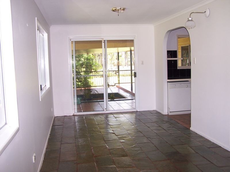 4 Palamino Place, Kelso QLD 4815