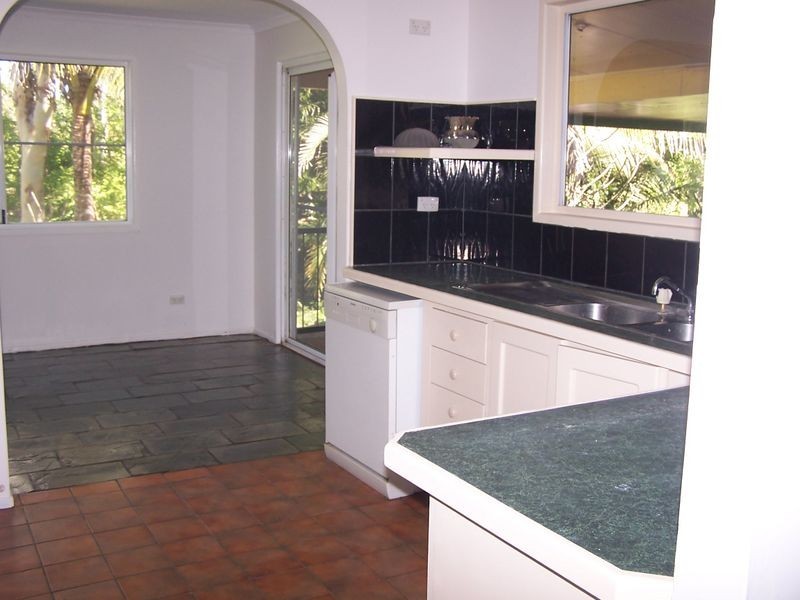 4 Palamino Place, Kelso QLD 4815