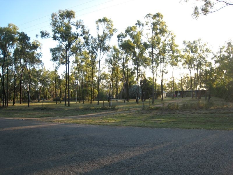 4 Palamino Place, Kelso QLD 4815