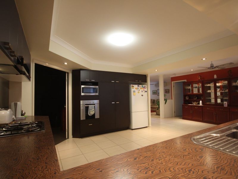 24 Farnham Court, Kirwan QLD 4817