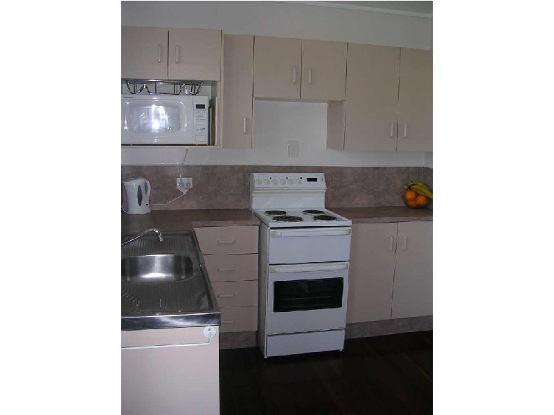 25 Kulgun Crescent, Kelso QLD 4815