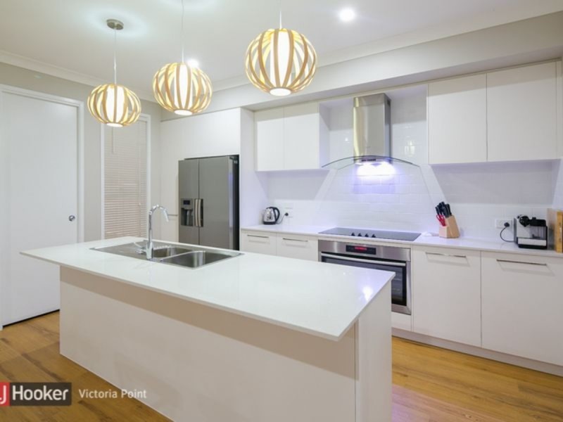 77 Waterville Drive, Thornlands QLD 4164