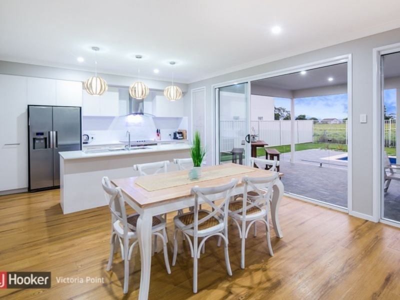 77 Waterville Drive, Thornlands QLD 4164