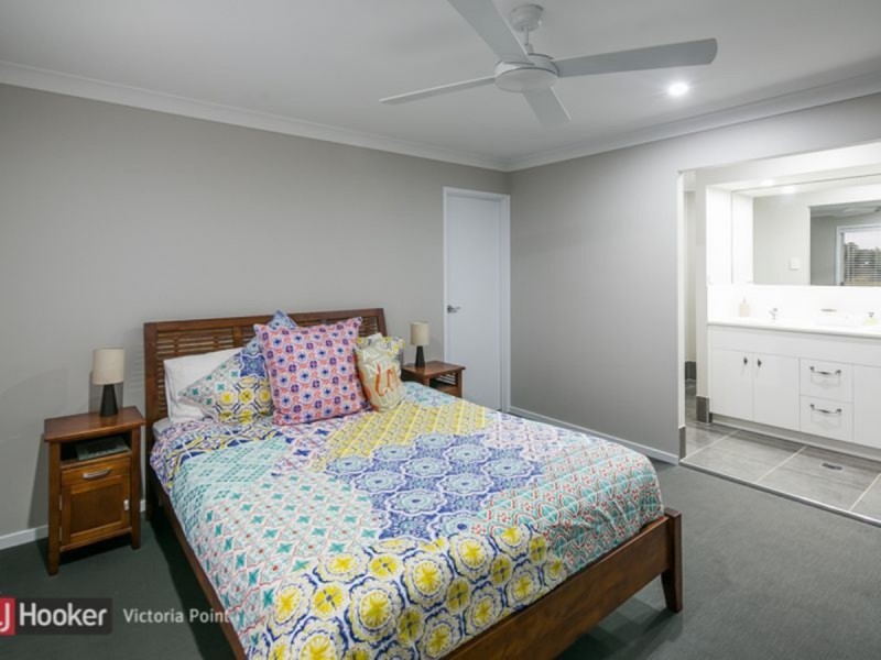 77 Waterville Drive, Thornlands QLD 4164