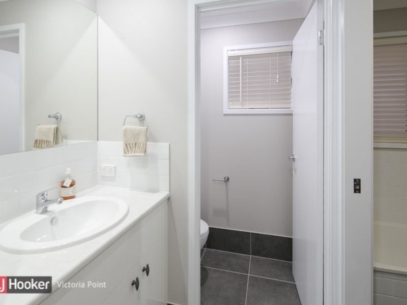 77 Waterville Drive, Thornlands QLD 4164